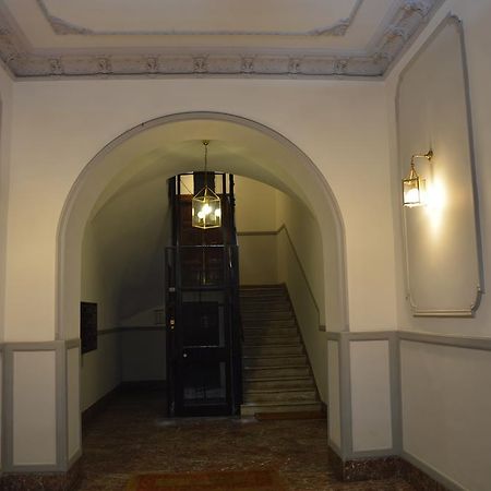 Luxury Apartment In Rattazzi Rome Bagian luar foto